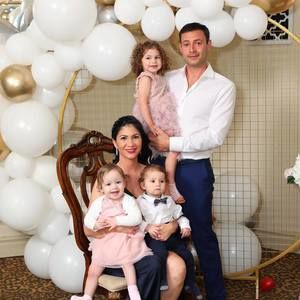 Meet your Posher, Dana